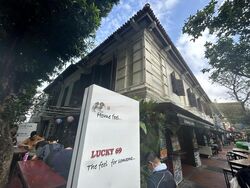 Lorong Telok (D1), Retail #506895121